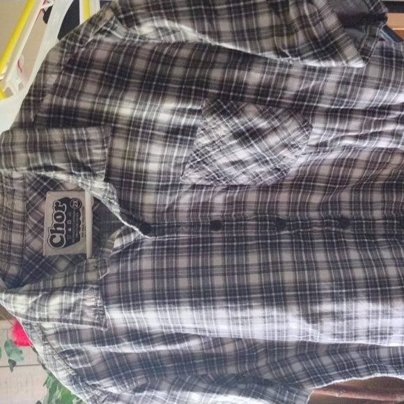Men's 2X Chor Short Sleeve Button Up - Picture 3 of 3